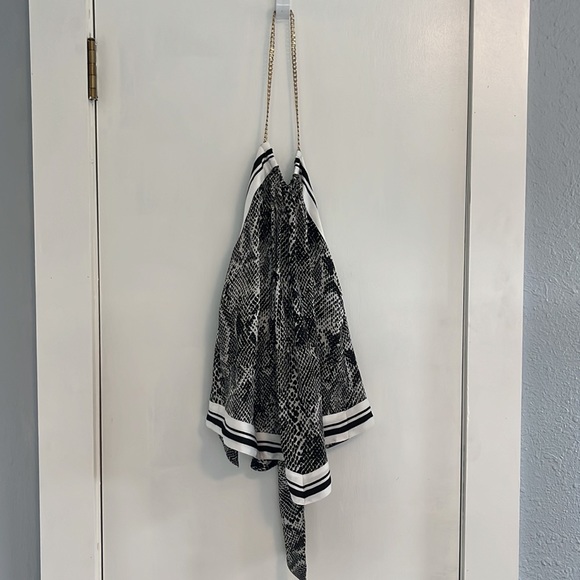 Express Snake Print Chain Tie Back Handkerchief Top - Picture 4 of 11